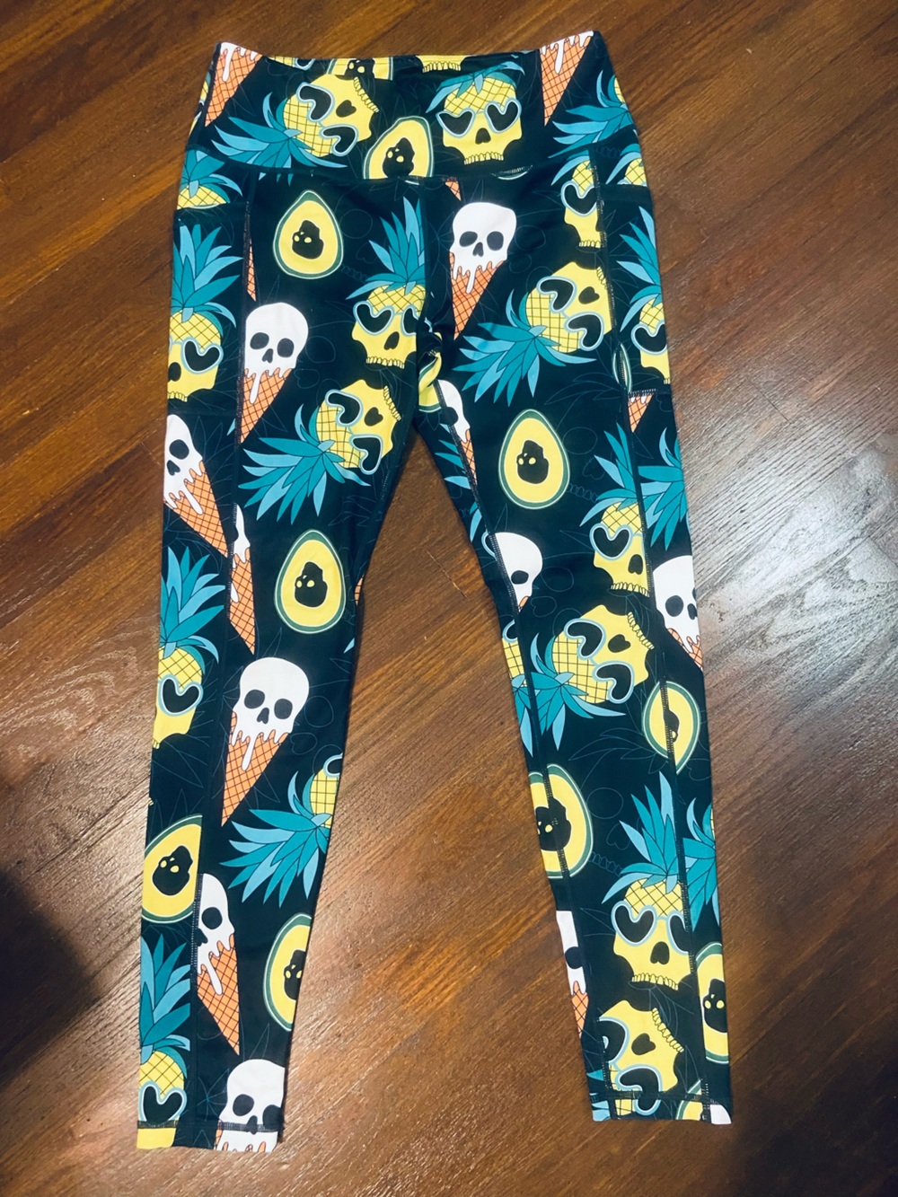 Tropical Skull & Avocado Print Leggings